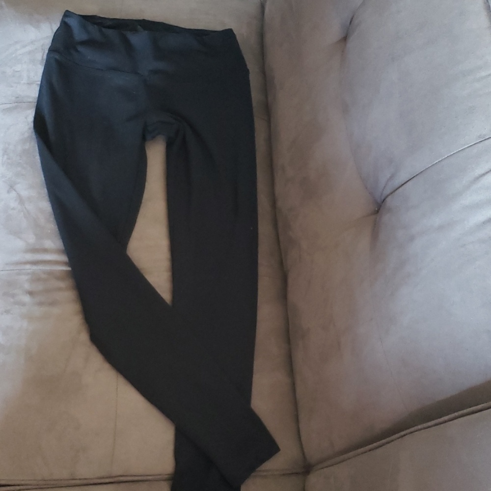 Black leggings